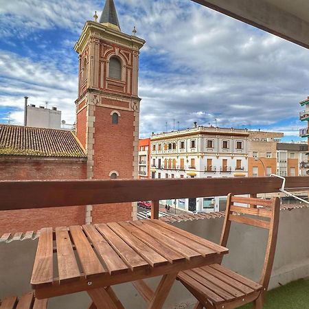 Fabulous Studio With Great Views - 15M Giralda Seville Luaran gambar