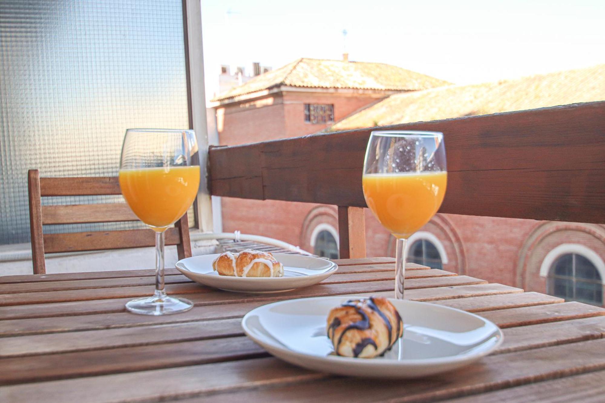 Fabulous Studio With Great Views - 15M Giralda Seville Luaran gambar